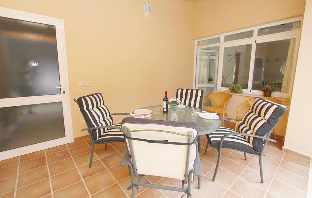 Ribot Holiday home